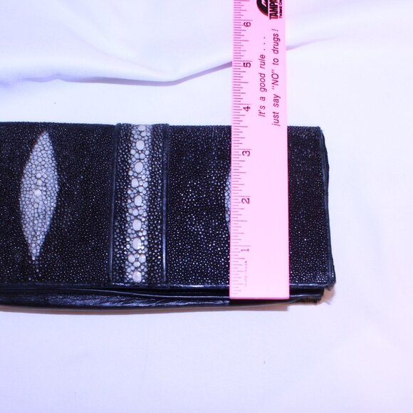 Stingray Skin Black With White Design Long Bi-Fold Flap Leather Wallet - Picture 10 of 10